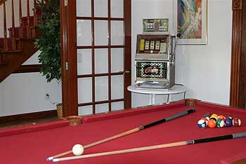 Smoky Mountain Mansion Billiards